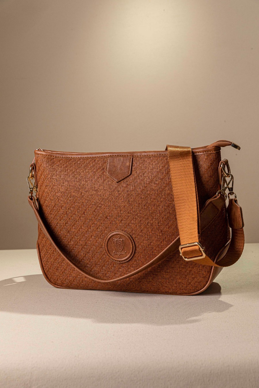 τσάντα χιαστί ώμου 