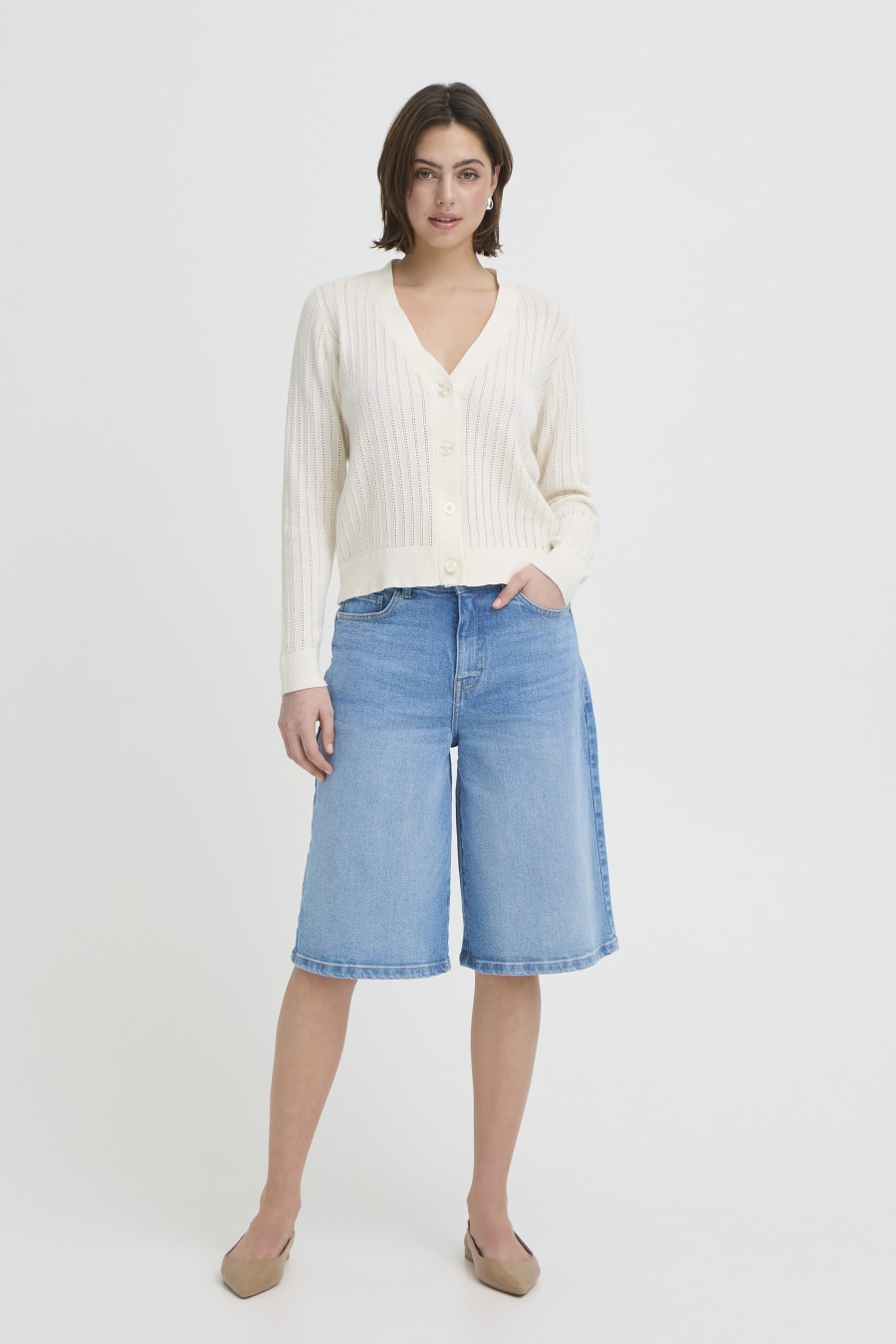 βερμούδα τζιν σε φαρδιά γραμμή